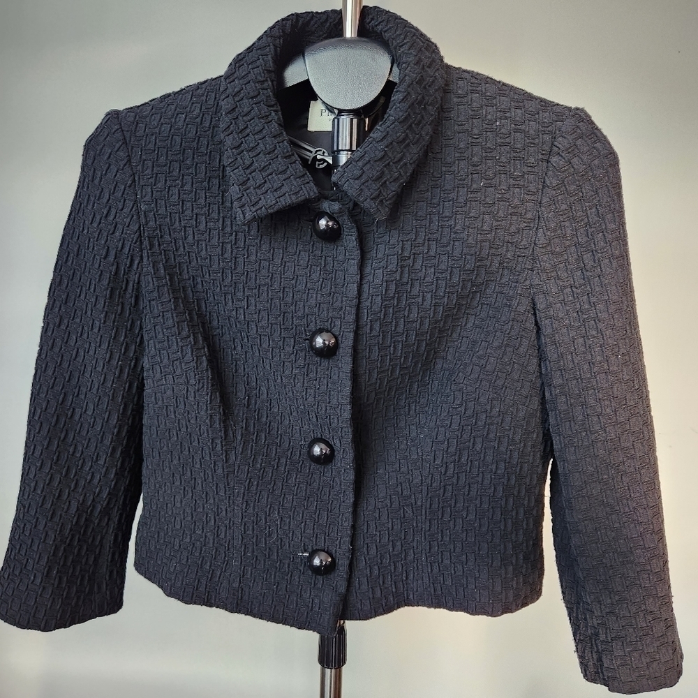 Prescis Petite Wome's Jacket. Cropped Black Button Down Jacket. UK Size 10(Small